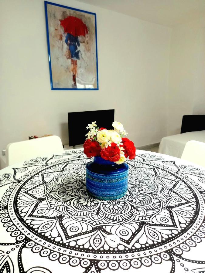 Ombrellorosso Apartment Cagliari Bagian luar foto