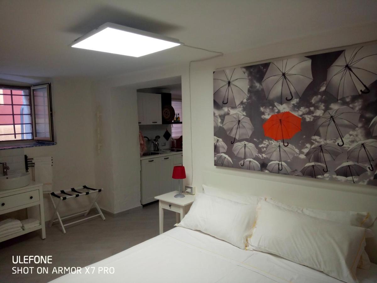 Ombrellorosso Apartment Cagliari Bagian luar foto
