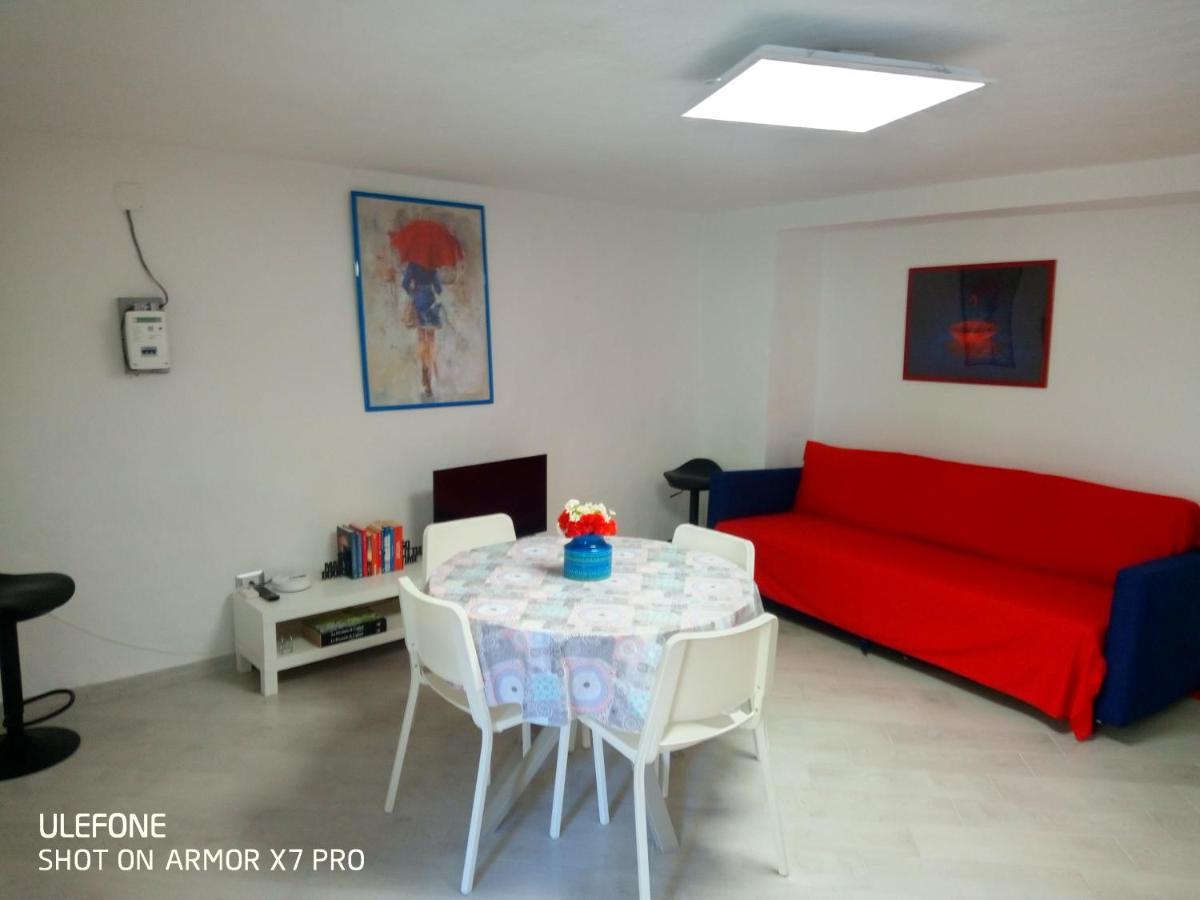 Ombrellorosso Apartment Cagliari Bagian luar foto