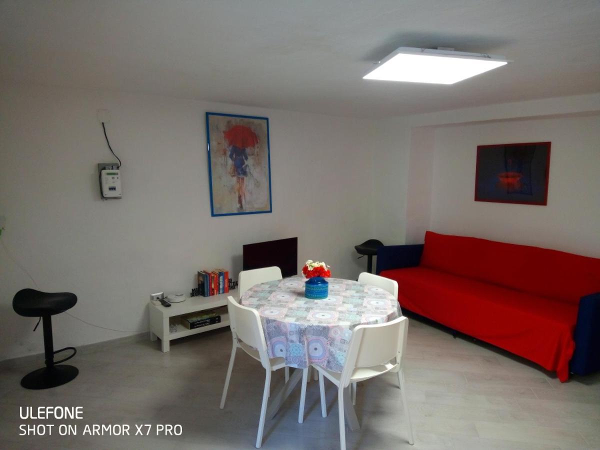 Ombrellorosso Apartment Cagliari Bagian luar foto